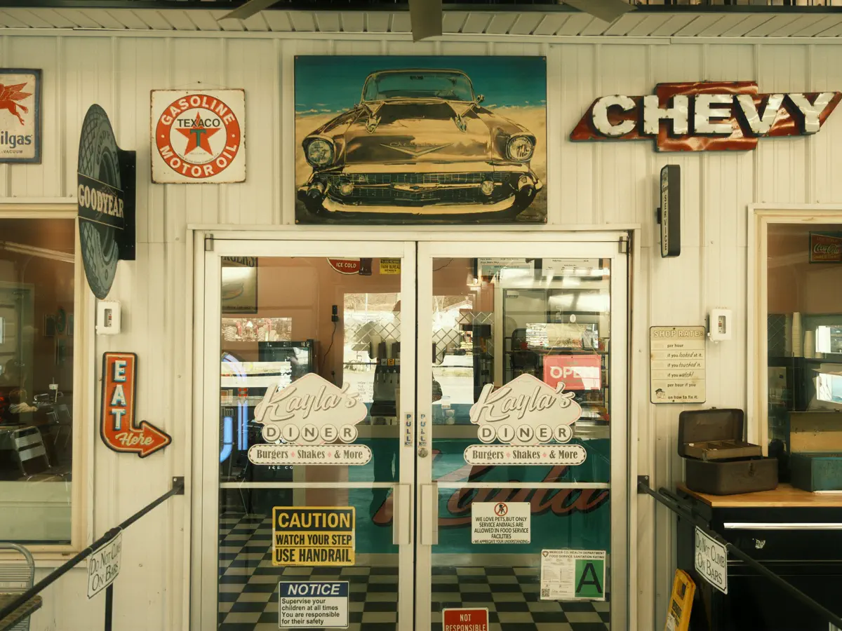 Harrodsburg, KY photograph